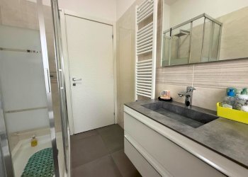 Apartment Reggio nell'Emilia - photo 22