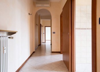 Apartment Reggio nell'Emilia - photo 1