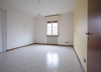 Apartment Reggio nell'Emilia - photo 11