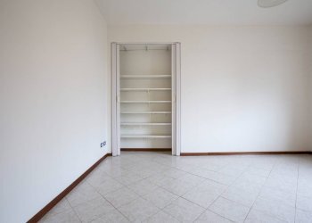 Apartment Reggio nell'Emilia - photo 16