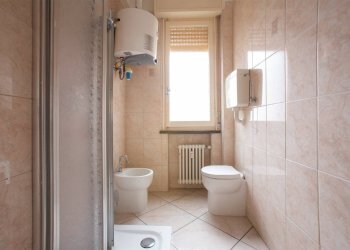 Apartment Reggio nell'Emilia - photo 17