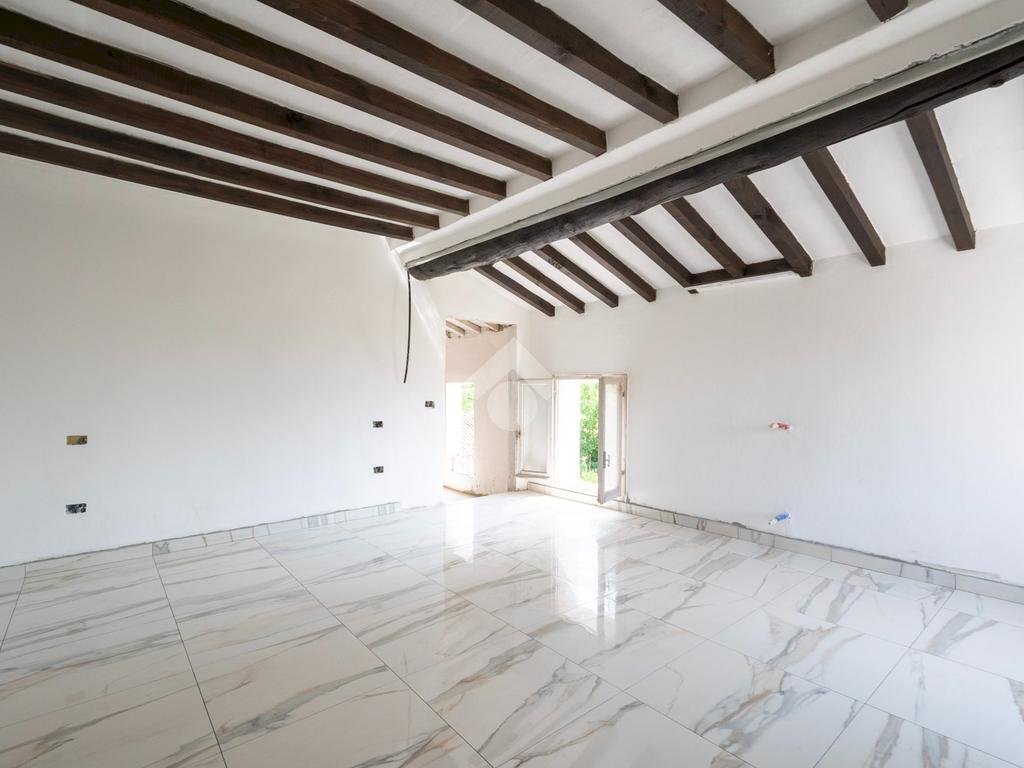 Casa semi indipendente Via Carrobbio, Novi di Modena - foto 1