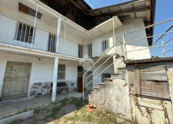 Semi-detached house Borgata Roccette, Giaveno - photo 14