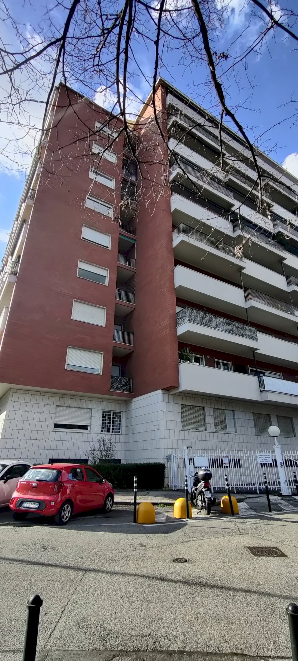 Facciata - Appartamento via Millefonti, 39, Torino (zona Nizza Millefonti) - foto 1