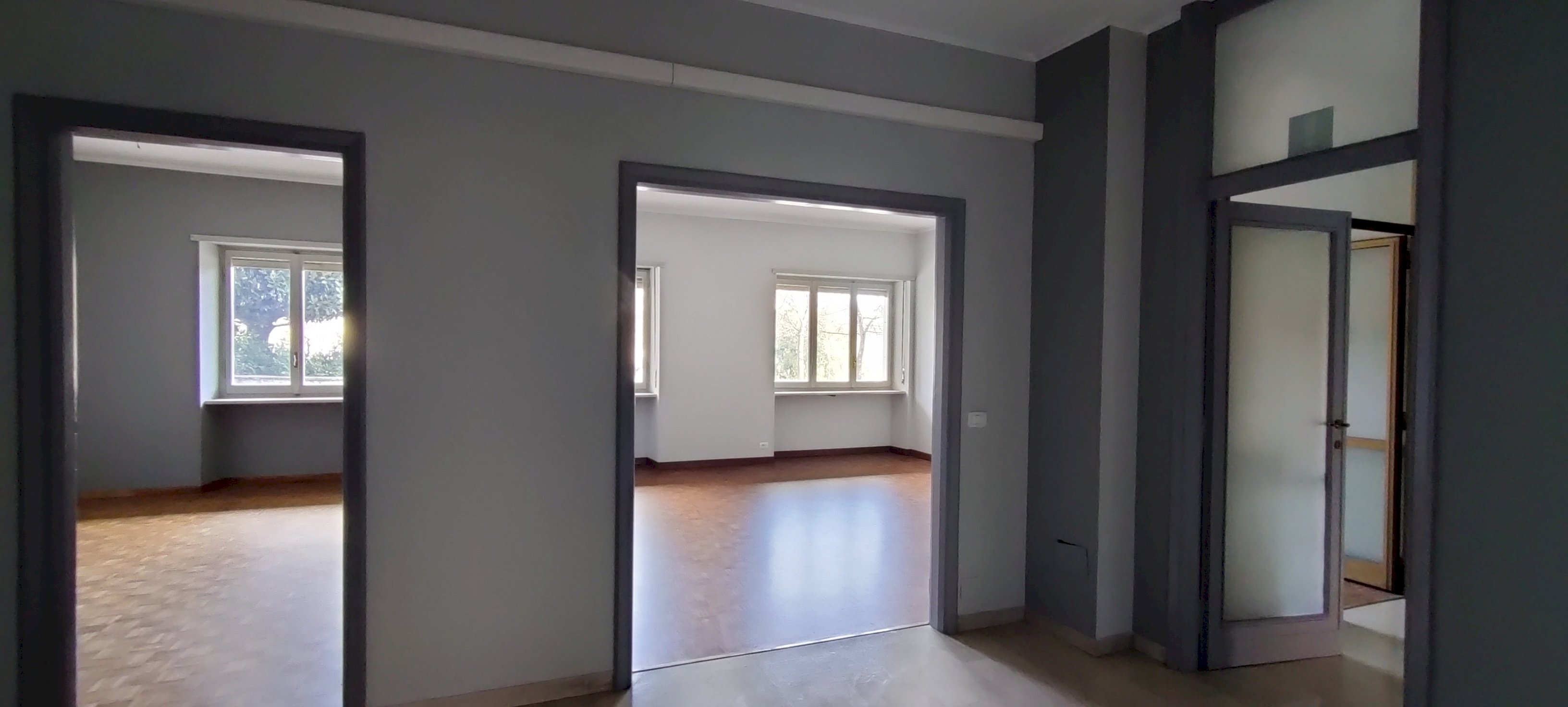 Salone - Appartamento via Millefonti, 39, Torino (zona Nizza Millefonti) - foto 2