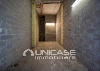 Box Viale E. de Amicis, 133, Luserna San Giovanni - foto 1