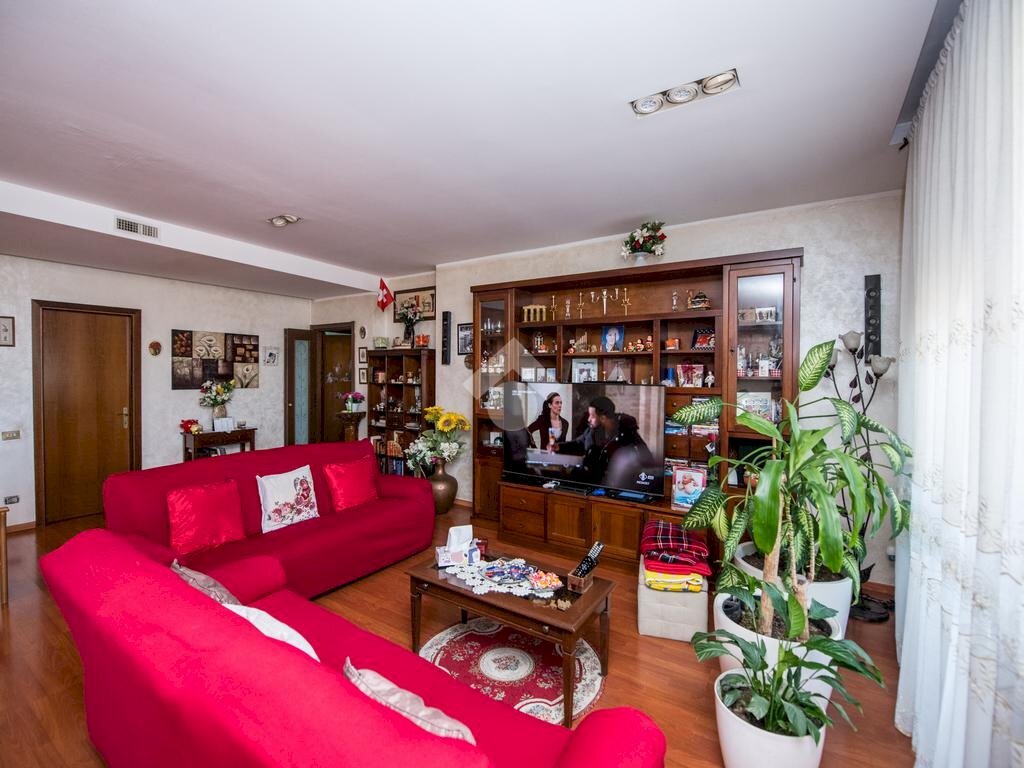 Apartment Via caldera, Milano (neighborhood Quinto Romano) - photo 1