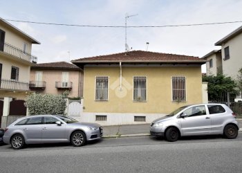 Casa indipendente Via Morazzone, Torino (zona Borgo Po) - foto 25