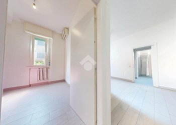 Independent house Via Emilia, Segrate - photo 2