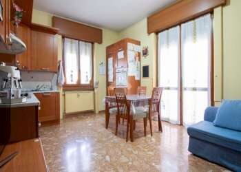 Porzione di casa Via Alessandro Manzoni, Vimodrone - foto 3