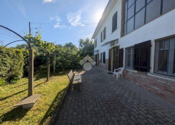 Independent house Localita' Gavonata Stradale Alessandria, Cassine - photo 2