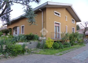 Villa Via Ravello, Rescaldina - foto 1