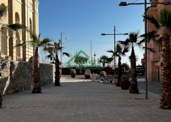 Foto 2 - Locale Commerciale Via Rambaldo, Imperia - foto 2