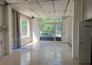 Foto 13 - Negozio VIA CAPPUCCINI
 
46/A/B/C, Finale Emilia - foto 13