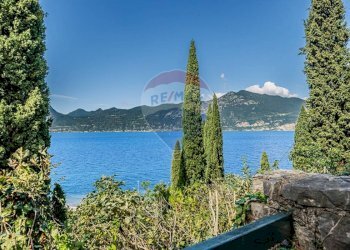 Vista dell\'acqua - Villa Torri del Benaco - foto 43