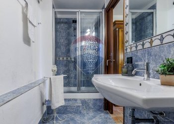 Bagno - Villa Torri del Benaco - foto 54