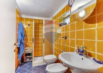 Bagno - Casa indipendente Via Cesare Battisti
 
9, Gerenzano - foto 34