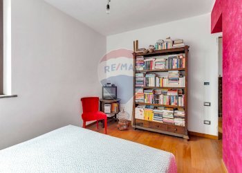 Camera / camera da letto - Casa indipendente Via Cesare Battisti
 
9, Gerenzano - foto 38