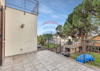 Terrazza - Casa indipendente Via Cesare Battisti
 
9, Gerenzano - foto 40