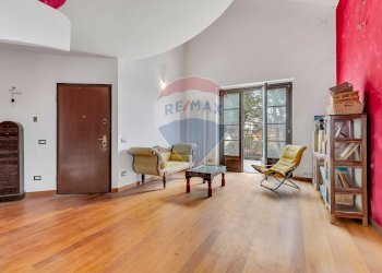 Soggiorno - Casa indipendente Via Cesare Battisti
 
9, Gerenzano - foto 43