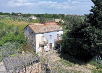 Casa all\'aperto - Rustico Via  Provinciale della Rocca
 
73, Santa Maria Imbaro - foto 7