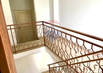 Scale - Rustico Via  Provinciale della Rocca
 
73, Santa Maria Imbaro - foto 18