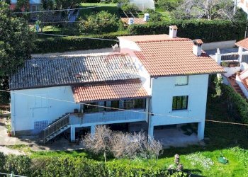 Casa all\'aperto - Casa indipendente C.da Vallevò
 
177, Rocca San Giovanni - foto 3