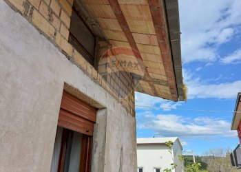 Edificio all\'aperto - Casa indipendente Piano Fonti - San Vincenzo
 
49, Guardiagrele - foto 6