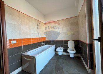 Bagno - Appartamento Contrada Santa Calcagna
 
63, Rocca San Giovanni - foto 7