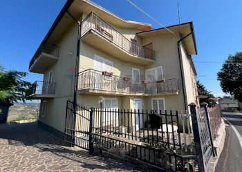 Casa all\'aperto - Casa semi indipendente Via Trastulli
 
19, Castel Frentano - foto 1