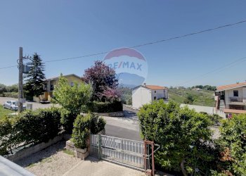 Foto 5 - Casa semi indipendente Contrada Follani
 
300, Lanciano - foto 5