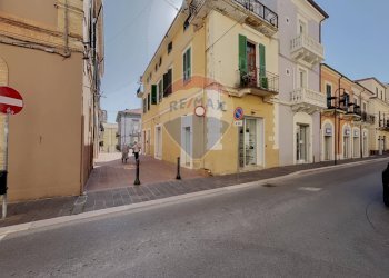 Foto 1 - Casa semi indipendente Vico VIII di Corso Bandiera
 
6, Lanciano - foto 1