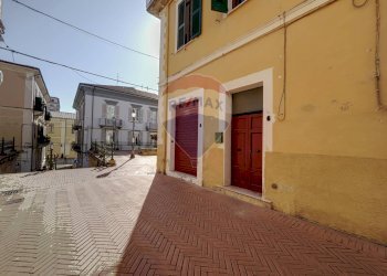 Foto 3 - Casa semi indipendente Vico VIII di Corso Bandiera
 
6, Lanciano - foto 3