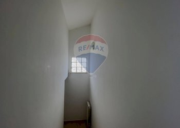 Scale - Casa semi indipendente Via Perilli
 
30, Santa Maria Imbaro - foto 21