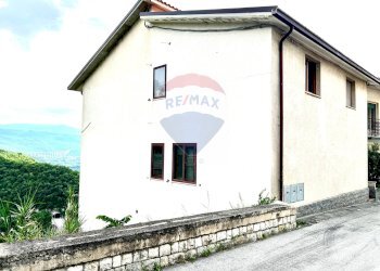 Casa all\'aperto - Appartamento Via Roma
 
58, Colledimezzo - foto 7