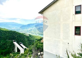 Vista delle montagne - Appartamento Via Roma
 
58, Colledimezzo - foto 9