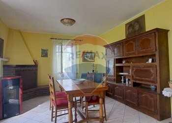 Sala da pranzo - Villa Contrada Fontanelle
 
77, Lanciano - foto 7