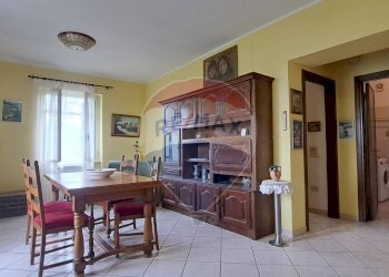 Sala da pranzo - Villa Contrada Fontanelle
 
77, Lanciano - foto 15