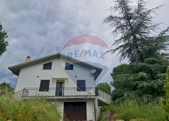 Casa all\'aperto - Villa Contrada Fontanelle
 
77, Lanciano - foto 37