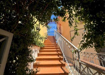 Balcone - Villa Bifamiliare Via San Rocco Vecchio
 
4, San Vito Chietino - foto 35