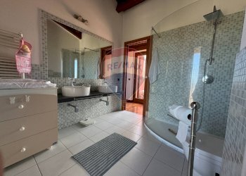 Bagno - Villa Bifamiliare Via San Rocco Vecchio
 
4, San Vito Chietino - foto 18