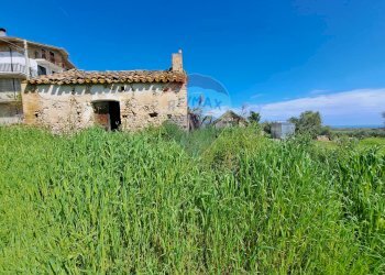 Casa all\'aperto - Casa indipendente C.da Follani
 
227, Lanciano - foto 1
