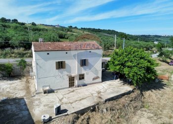 Foto 7 - Rustico Contrada Camicie
 
2, Lanciano - foto 7