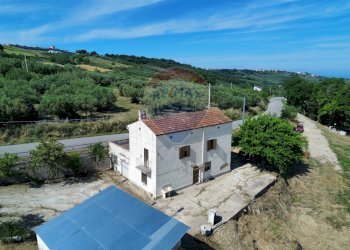 Foto 8 - Rustico Contrada Camicie
 
2, Lanciano - foto 8