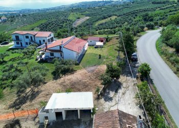 Foto 11 - Rustico Contrada Camicie
 
2, Lanciano - foto 11