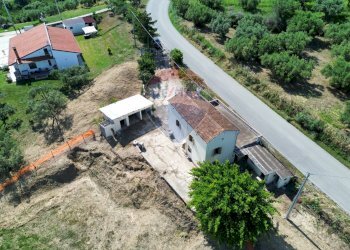 Foto 13 - Rustico Contrada Camicie
 
2, Lanciano - foto 13