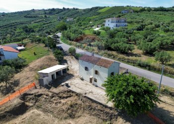 Foto 14 - Rustico Contrada Camicie
 
2, Lanciano - foto 14