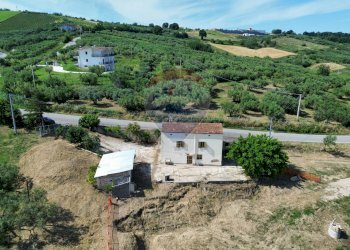 Foto 17 - Rustico Contrada Camicie
 
2, Lanciano - foto 17