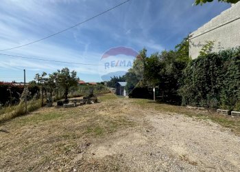 Giardino - Casa indipendente Via del Mare
 
24, Frisa - foto 19