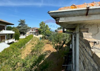 Giardino - Casa indipendente Via del Mare
 
24, Frisa - foto 54